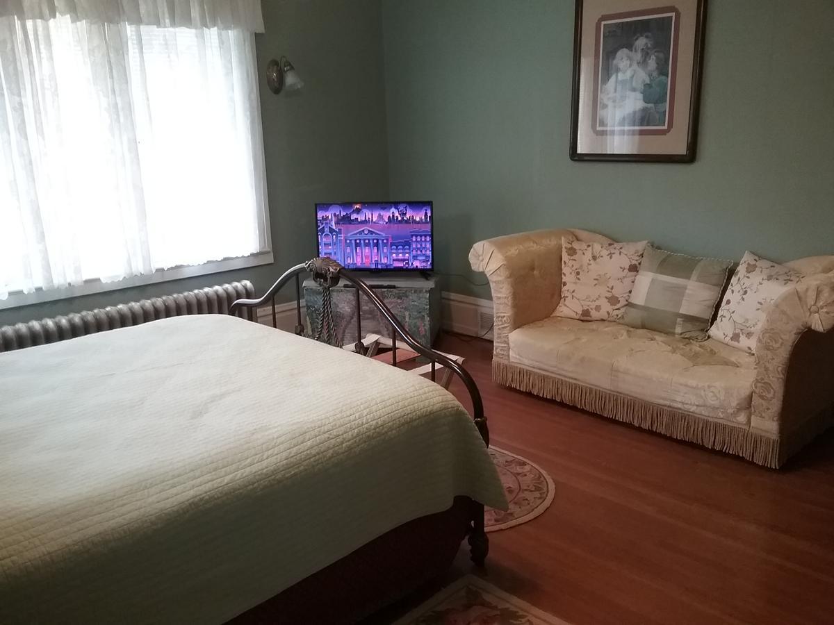 نياغارا فالس، نيويورك Hanover House Bed And Breakfast المظهر الخارجي الصورة