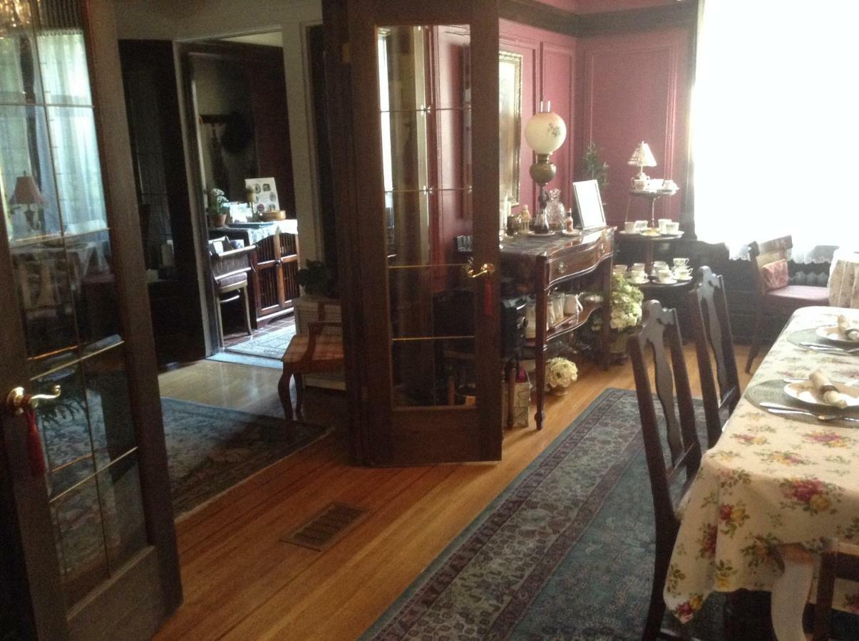 نياغارا فالس، نيويورك Hanover House Bed And Breakfast المظهر الخارجي الصورة