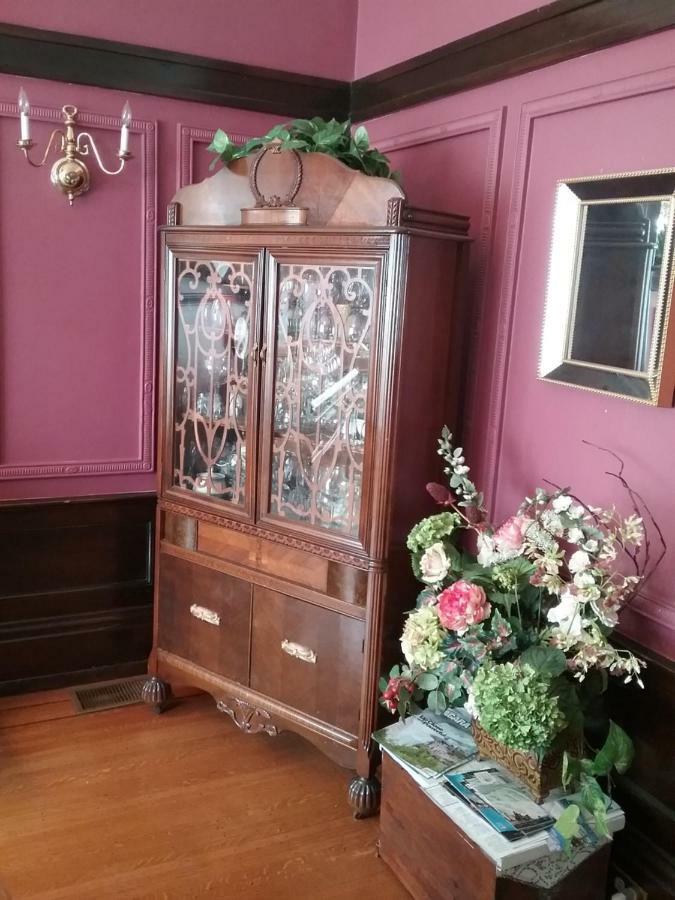 نياغارا فالس، نيويورك Hanover House Bed And Breakfast المظهر الخارجي الصورة