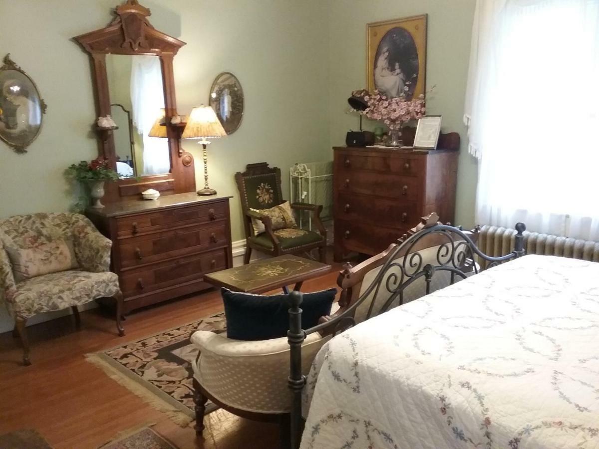 نياغارا فالس، نيويورك Hanover House Bed And Breakfast المظهر الخارجي الصورة